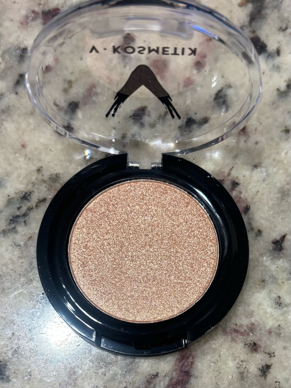 V Kosmetik Pressed Shimmer Powder - Picture 4 of 7